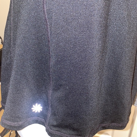 Women’s Athleta long sleeved black and grey pullover size S - Picture 3 of 10